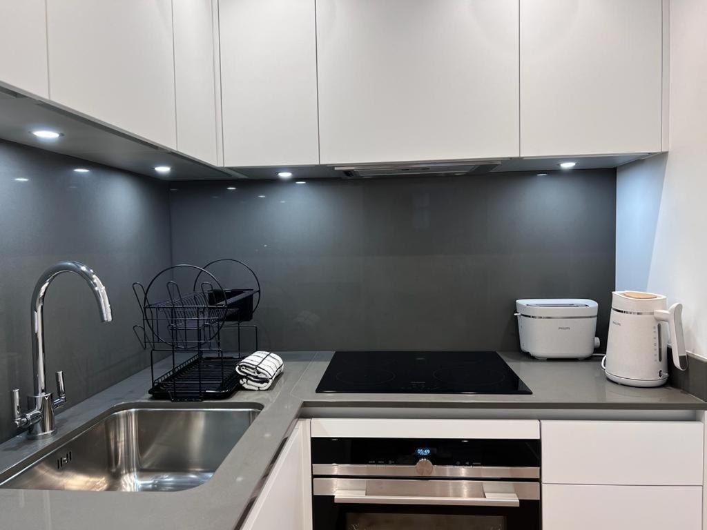 Chapel - Central Studio Apartment باث المظهر الخارجي الصورة