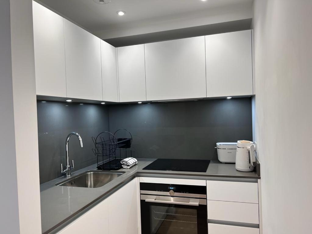 Chapel - Central Studio Apartment باث المظهر الخارجي الصورة
