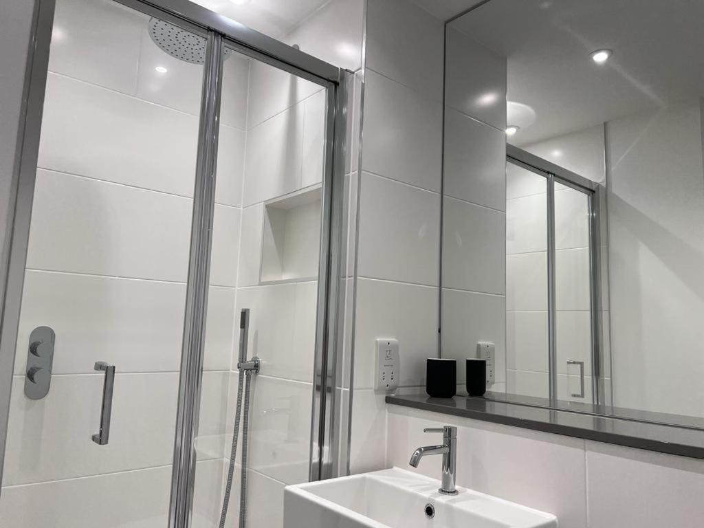Chapel - Central Studio Apartment باث المظهر الخارجي الصورة